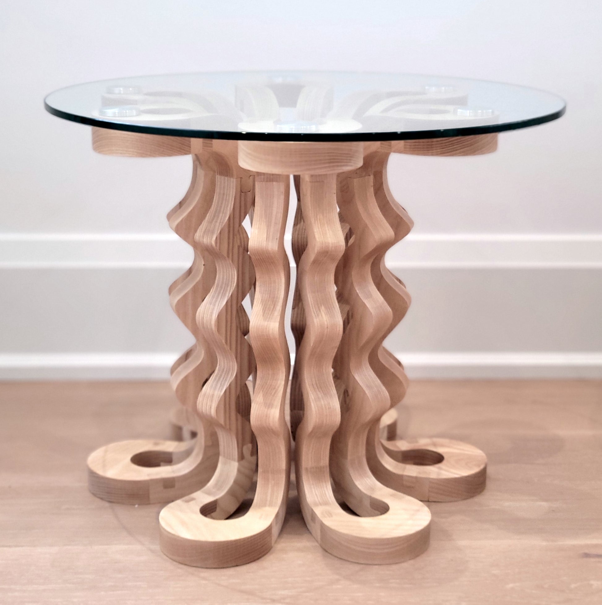 Serpe Side Table