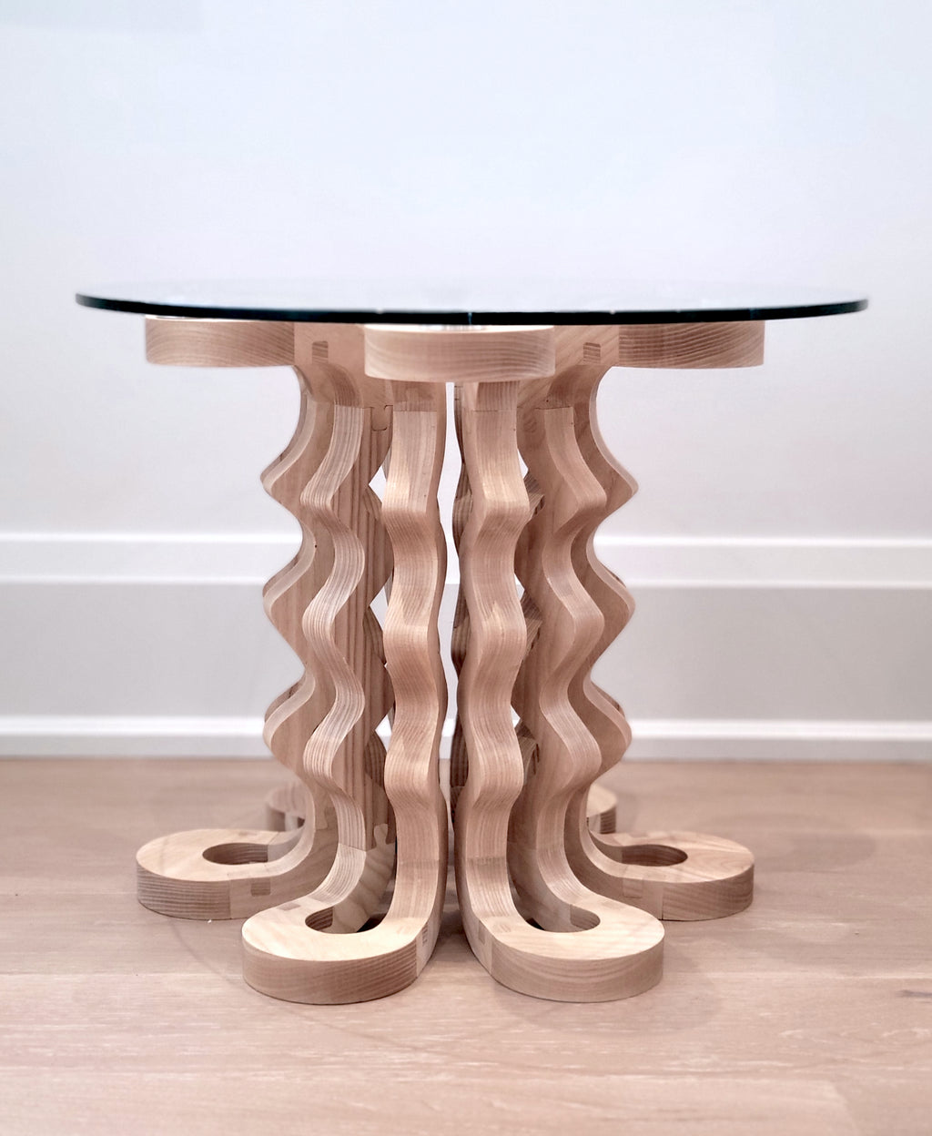 Serpe Side Table